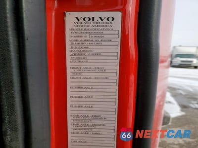 Zdjęcie 10 z 10 samochodu: 2019 VOLVO VNL SEMI TRUCK VIN:4V4NC9EH5KN904226 - miniatura