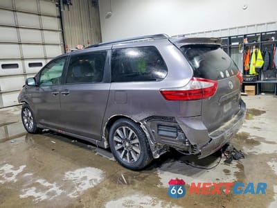 Drugie zdjęcie samochodu z przodu: 2019 TOYOTA SIENNA XLE PREMIUM 7-PASSENGER VIN:5TDDZ3DC4KS211473 - miniatura