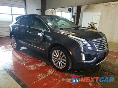 Czwarte zdjęcie samochodu z boku: 2018 CADILLAC XT5 PLATINUM VIN:1GYKNGRS1JZ193967 - miniatura