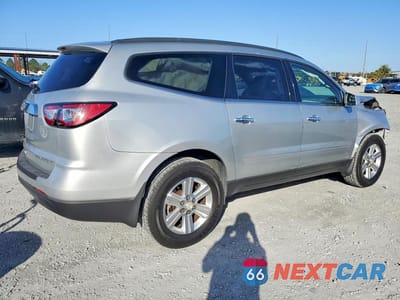 Trzecie zdjęcie samochodu z tyłu: 2014 CHEVROLET TRAVERSE LT VIN:1GNKRHKD4EJ373189 - miniatura