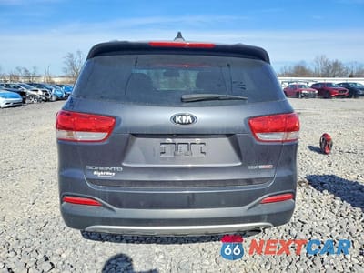Zdjęcie 6 z 12 samochodu: 2016 KIA SORENTO EX VIN:5XYPH4A19GG005319 - miniatura