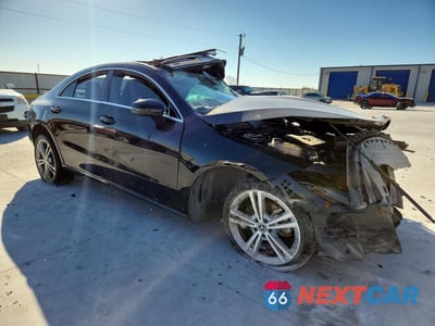 Czwarte zdjęcie samochodu z boku: 2020 MERCEDES-BENZ CLA 250 VIN:WDD5J4GB7LN062073 - miniatura