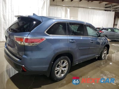 Trzecie zdjęcie samochodu z tyłu: 2014 TOYOTA HIGHLANDER XLE VIN:5TDJKRFH0ES057383 - miniatura