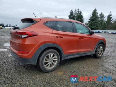 Trzecie zdjęcie samochodu z tyłu: 2016 HYUNDAI TUCSON SE VIN:KM8J3CA44GU129856 - miniatura