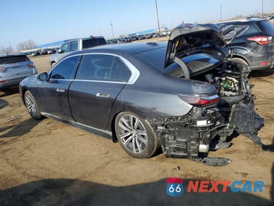 Drugie zdjęcie samochodu z przodu: 2024 BMW I7 EDRIVE50 VIN:WBY43EJ0XRCS04707 - miniatura