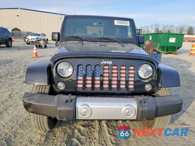 Piąte zdjęcie samochodu w środku: 2015 JEEP WRANGLER UNLIMITED SAHARA VIN:1C4BJWEG5FL734770 - miniatura