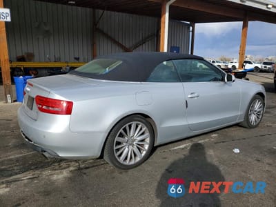 Trzecie zdjęcie samochodu z tyłu: 2010 AUDI A5 PREMIUM PLUS VIN:WAULFAFH2AN026387 - miniatura