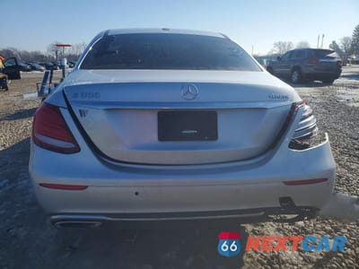 Zdjęcie 6 z 12 samochodu: 2017 MERCEDES-BENZ E 300 4MATIC VIN:WDDZF4KB9HA232250 - miniatura