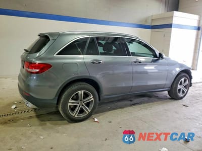 Trzecie zdjęcie samochodu z tyłu: 2018 MERCEDES-BENZ GLC 300 4MATIC VIN:WDC0G4KB4JF362794 - miniatura