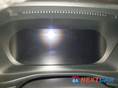 Zdjęcie 9 z 13 samochodu: 2024 VOLVO XC40 PLUS VIN:YV4L12UL4R2314324 - miniatura