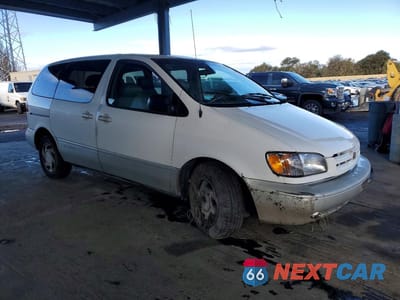 Czwarte zdjęcie samochodu z boku: 2000 TOYOTA SIENNA VIN:4T3ZF13C8YU237098 - miniatura