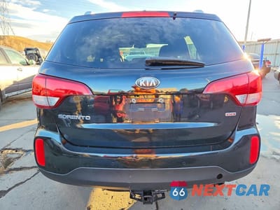 Zdjęcie 6 z 13 samochodu: 2014 KIA SORENTO LX VIN:5XYKT3A67EG449388 - miniatura