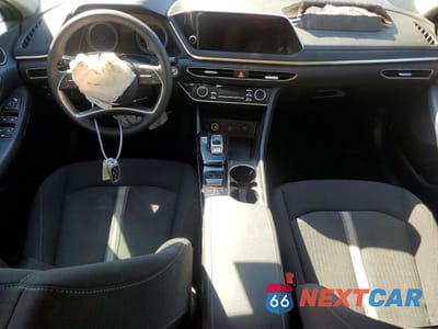 Zdjęcie 8 z 12 samochodu: 2023 HYUNDAI SONATA SEL VIN:KMHL64JA7PA288772 - miniatura