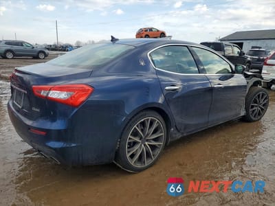 Trzecie zdjęcie samochodu z tyłu: 2019 MASERATI GHIBLI S VIN:ZAM57YTS8K1321998 - miniatura