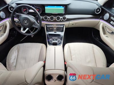 Zdjęcie 8 z 12 samochodu: 2018 MERCEDES-BENZ E 300 VIN:WDDZF4JB8JA357103 - miniatura