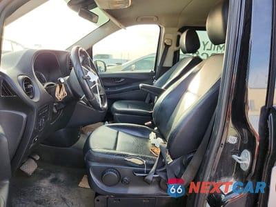 Zdjęcie 7 z 12 samochodu: 2018 MERCEDES-BENZ METRIS VIN:WD4PG2EE1J3396455 - miniatura