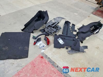 Zdjęcie 12 z 12 samochodu: 2023 MERCEDES-BENZ CLA 250 4MATIC VIN:W1K5J4HB0PN388155 - miniatura