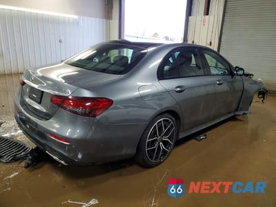 Trzecie zdjęcie samochodu z tyłu: 2023 MERCEDES-BENZ E 350 4MATIC VIN:W1KZF8EB6PB187876 - miniatura