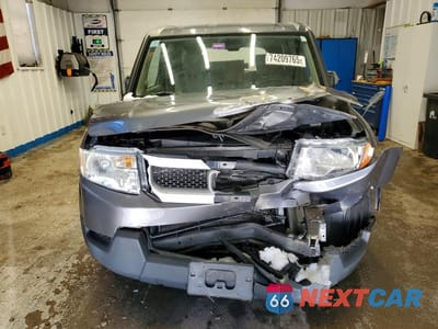 Piąte zdjęcie samochodu w środku: 2010 HONDA ELEMENT EX VIN:5J6YH2H73AL000805 - miniatura