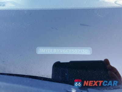 Zdjęcie 12 z 12 samochodu: 2019 TOYOTA YARIS LE VIN:3MYDLBYV6KY507130 - miniatura
