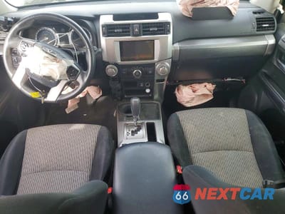 Zdjęcie 8 z 13 samochodu: 2015 TOYOTA 4RUNNER SR5 VIN:JTEZU5JR2F5093231 - miniatura