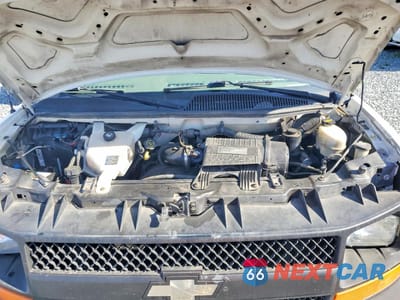 Zdjęcie 12 z 13 samochodu: 2009 CHEVROLET EXPRESS 1500 UTILITY / SERVICE VAN VIN:1GCFG15X091178760 - miniatura