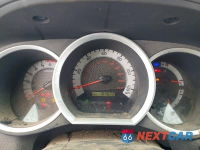 Zdjęcie 9 z 11 samochodu: 2013 TOYOTA TACOMA BASE VIN:5TFNX4CN7DX031517 - miniatura