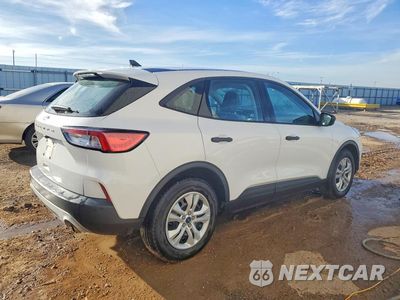 Trzecie zdjęcie samochodu z tyłu: 2021 FORD ESCAPE S VIN:1FMCU0F66MUA19966 - miniatura