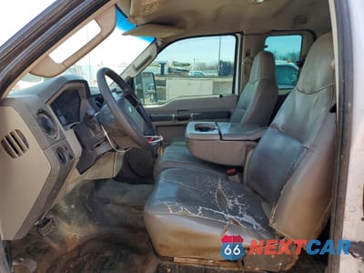 Zdjęcie 7 z 13 samochodu: 2008 FORD F350 SUPER DUTY FLATBED TRUCK VIN:1FDWX36Y98EE46677 - miniatura