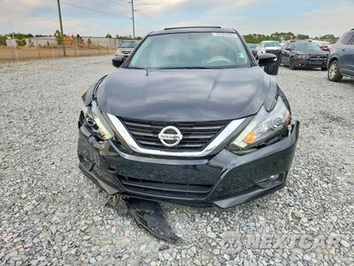 Piąte zdjęcie samochodu w środku: 2017 NISSAN ALTIMA 2.5 VIN:1N4AL3AP0HC161005 - miniatura