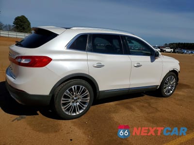 Trzecie zdjęcie samochodu z tyłu: 2018 LINCOLN MKX RESERVE VIN:2LMPJ6LR5JBL25574 - miniatura