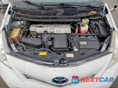 Zdjęcie 11 z 13 samochodu: 2014 TOYOTA PRIUS VIN:JTDZN3EU8E3367109 - miniatura