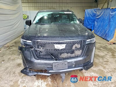 Piąte zdjęcie samochodu w środku: 2023 CADILLAC ESCALADE ESV SPORT PLATINUM VIN:1GYS4RKL5PR236264 - miniatura