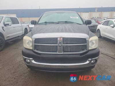 Piąte zdjęcie samochodu w środku: 2008 DODGE RAM 1500 ST VIN:1D7HU18N48S614830 - miniatura