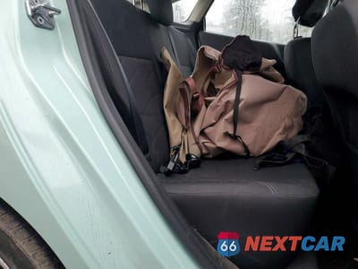 Zdjęcie 10 z 12 samochodu: 2018 FORD FIESTA SE VIN:3FADP4BJ2JM130540 - miniatura