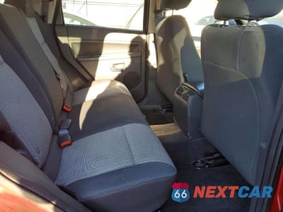 Zdjęcie 11 z 13 samochodu: 2009 JEEP GRAND CHEROKEE LAREDO VIN:1J8GR48K49C543258 - miniatura