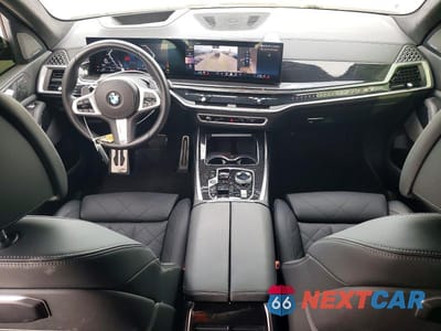 Zdjęcie 8 z 13 samochodu: 2024 BMW X7 XDRIVE40I VIN:5UX23EM02R9W04714 - miniatura