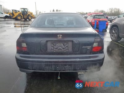 Zdjęcie 6 z 12 samochodu: 1995 HONDA ACCORD LX VIN:JHMCD553XSC022542 - miniatura