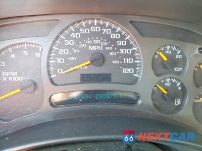 Zdjęcie 9 z 11 samochodu: 2004 CHEVROLET SILVERADO C2500 HEAVY DUTY VIN:1GCHC23U54F261311 - miniatura