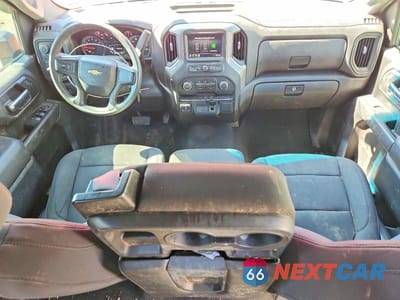 Zdjęcie 8 z 11 samochodu: 2021 CHEVROLET SILVERADO K2500 CUSTOM VIN:1GC4YME77MF300726 - miniatura