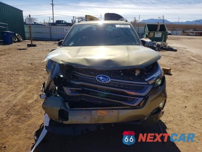 Piąte zdjęcie samochodu w środku: 2025 SUBARU FORESTER PREMIUM VIN:JF2SLDDC2SH557753 - miniatura