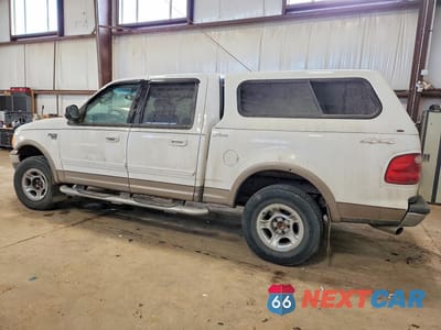 Drugie zdjęcie samochodu z przodu: 2002 FORD F150 SUPERCREW VIN:1FTRW08L22KE23223 - miniatura
