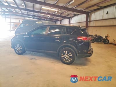 Drugie zdjęcie samochodu z przodu: 2018 TOYOTA RAV4 LE VIN:2T3ZFREV4JW518303 - miniatura