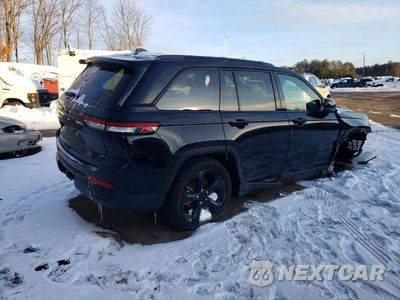 Trzecie zdjęcie samochodu z tyłu: 2024 JEEP GRAND CHEROKEE LAREDO VIN:1C4RJHAG8RC216642 - miniatura