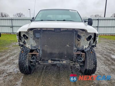 Piąte zdjęcie samochodu w środku: 2003 FORD F250 SUPER DUTY VIN:1FTNW21F03EB11383 - miniatura