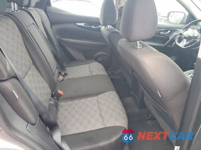 Zdjęcie 11 z 14 samochodu: 2021 NISSAN ROGUE SPORT SV VIN:JN1BJ1BW0MW668111 - miniatura