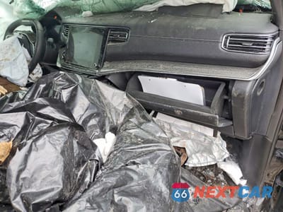 Zdjęcie 8 z 14 samochodu: 2022 JEEP WAGONEER SERIES II VIN:1C4SJVBT0NS182692 - miniatura