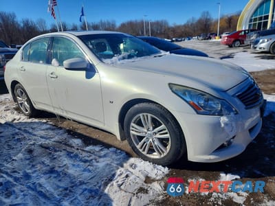Czwarte zdjęcie samochodu z boku: 2015 INFINITI Q40 VIN:JN1CV6AR5FM650722 - miniatura