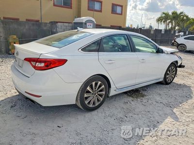 Trzecie zdjęcie samochodu z tyłu: 2017 HYUNDAI SONATA SPORT VIN:5NPE34AF8HH535017 - miniatura