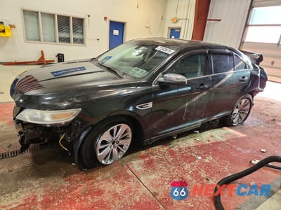 2010 FORD TAURUS LIMITED 1FAHP2FW0AG114469 - główne zdjęcie licytacji z USA - miniatura